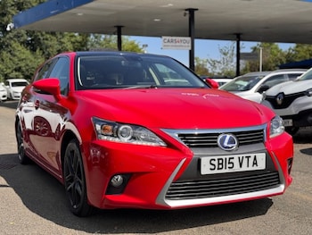 2015 (15) - 200h 1.8 Advance Plus 5dr CVT Auto