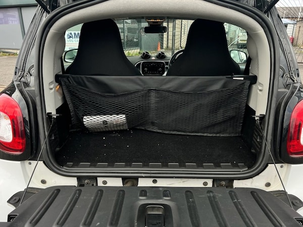 Used smart fortwo 2018 for sale - 72989687: Photo 14