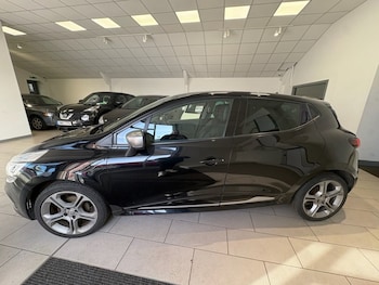 Used Renault Clio 2018 for sale - 78682762: Photo