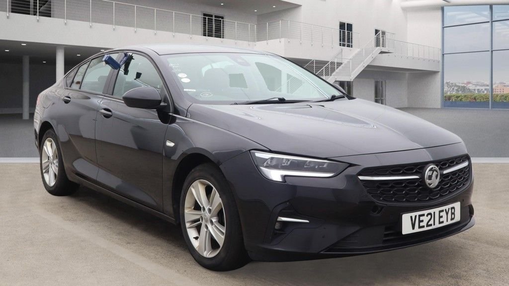 Used Vauxhall Insignia 2021 for sale - 78069048: Photo 2
