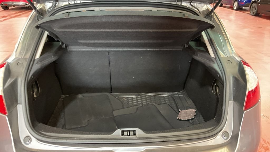 Used Renault Megane 2014 for sale - 78145085: Photo 7