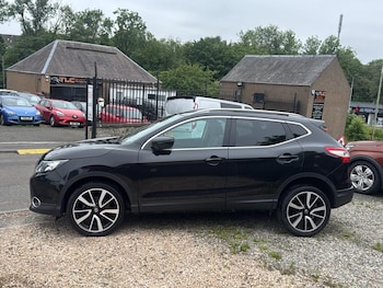 Used Nissan Qashqai 2016 for sale - 79071991: Photo