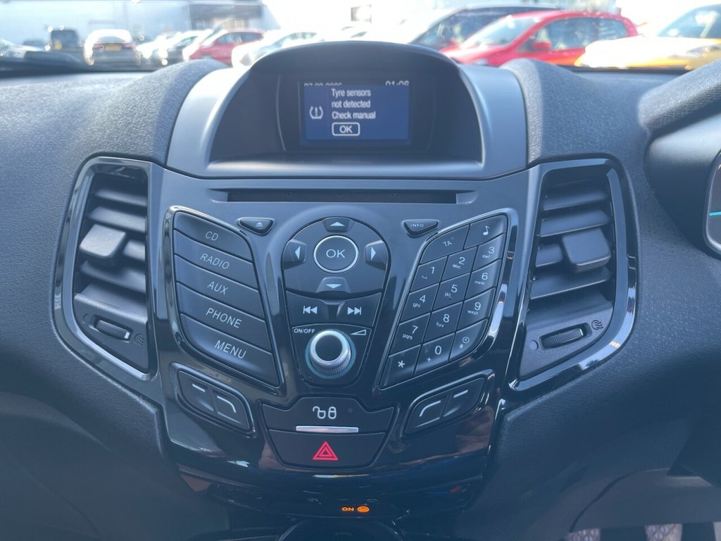 Used Ford Fiesta 2016 for sale - 76654887: Photo 15