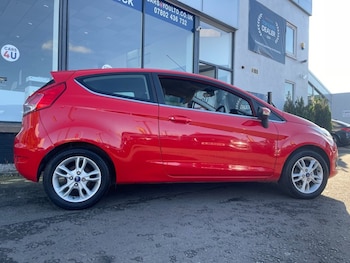 Used Ford Fiesta 2016 for sale - 76654887: Photo