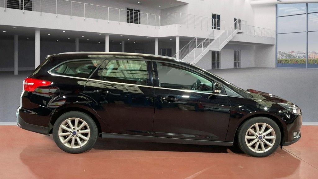 Used Ford Focus 2016 for sale - 76118480: Photo 5