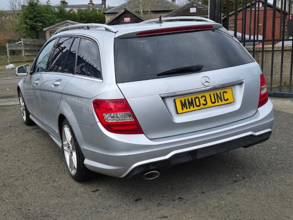 Used Mercedes-Benz C Class 2014 for sale - 73978416: Photo 5