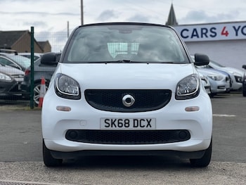 Used smart fortwo 2018 for sale - 77313149: Photo