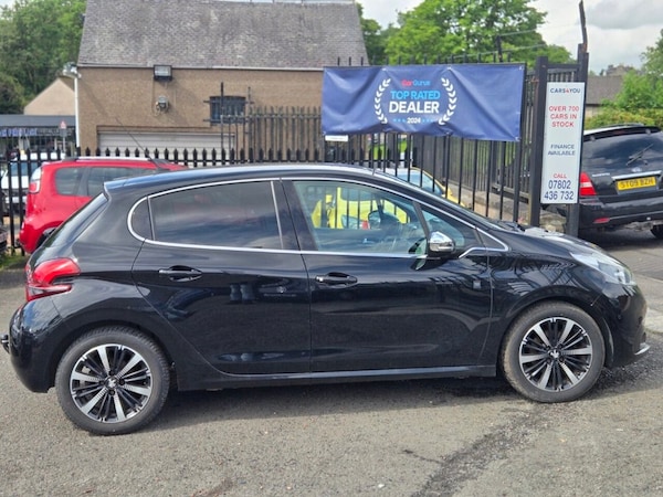 Used Peugeot 208 2018 for sale - 75037629: Photo 8
