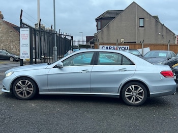 Used Mercedes-Benz E Class 2013 for sale - 76635493: Photo