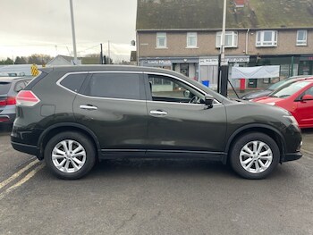 Used Nissan X-Trail 2017 for sale - 78543806: Photo