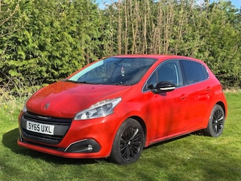Used Peugeot 208 2015 for sale - 78299395: Photo