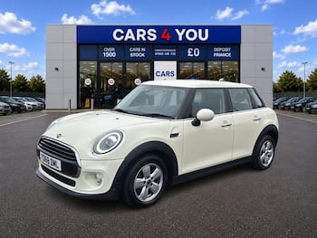 Used MINI Hatch 2019 for sale - 79666628: Photo