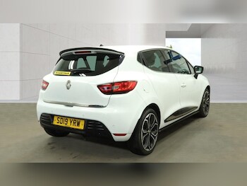 Used Renault Clio 2019 for sale - 78839199: Photo
