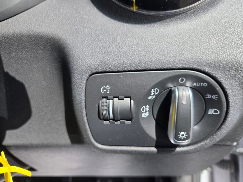 Used Audi A1 2015 for sale - 75753333: Photo 28