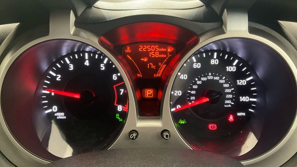 Used Nissan Juke 2015 for sale - 76105450: Photo 10