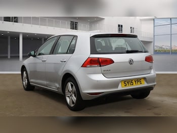 Used Volkswagen Golf 2015 for sale - 75559406: Photo