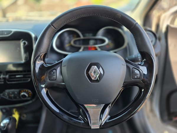 Used Renault Clio 2014 for sale - 75067642: Photo 12