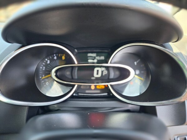 Used Renault Clio 2014 for sale - 75067642: Photo 13