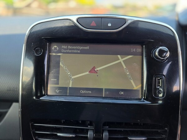 Used Renault Clio 2014 for sale - 75067642: Photo 23