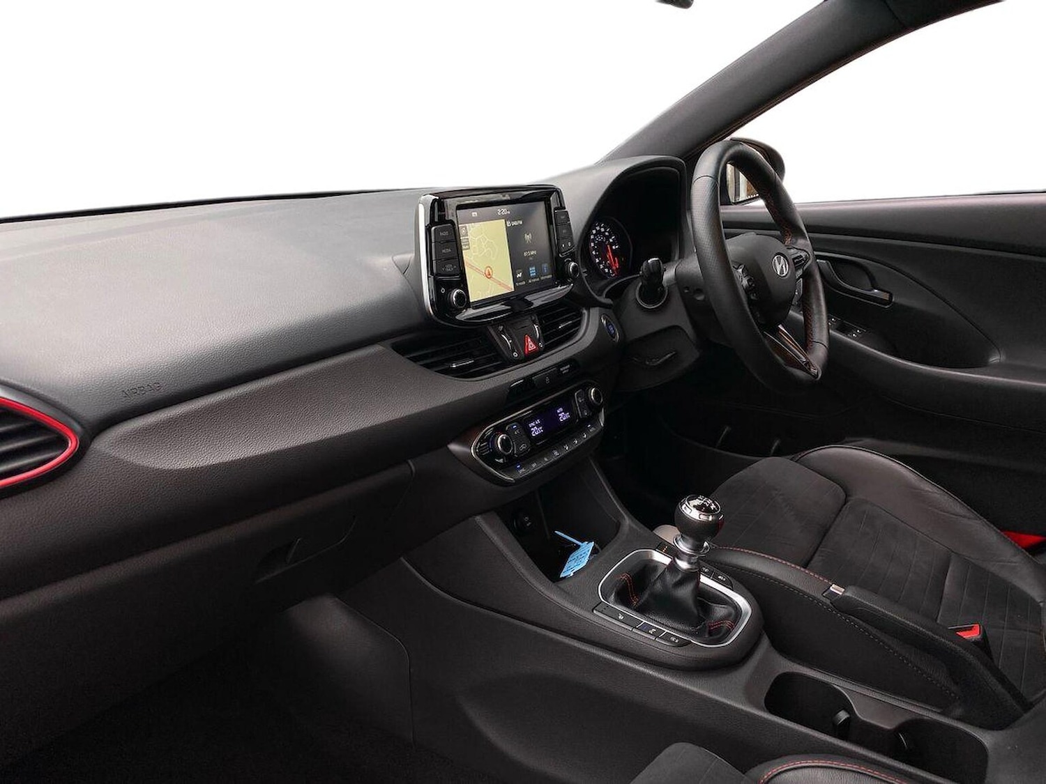 Used Hyundai i30 2019 for sale - 76300758: Photo 8