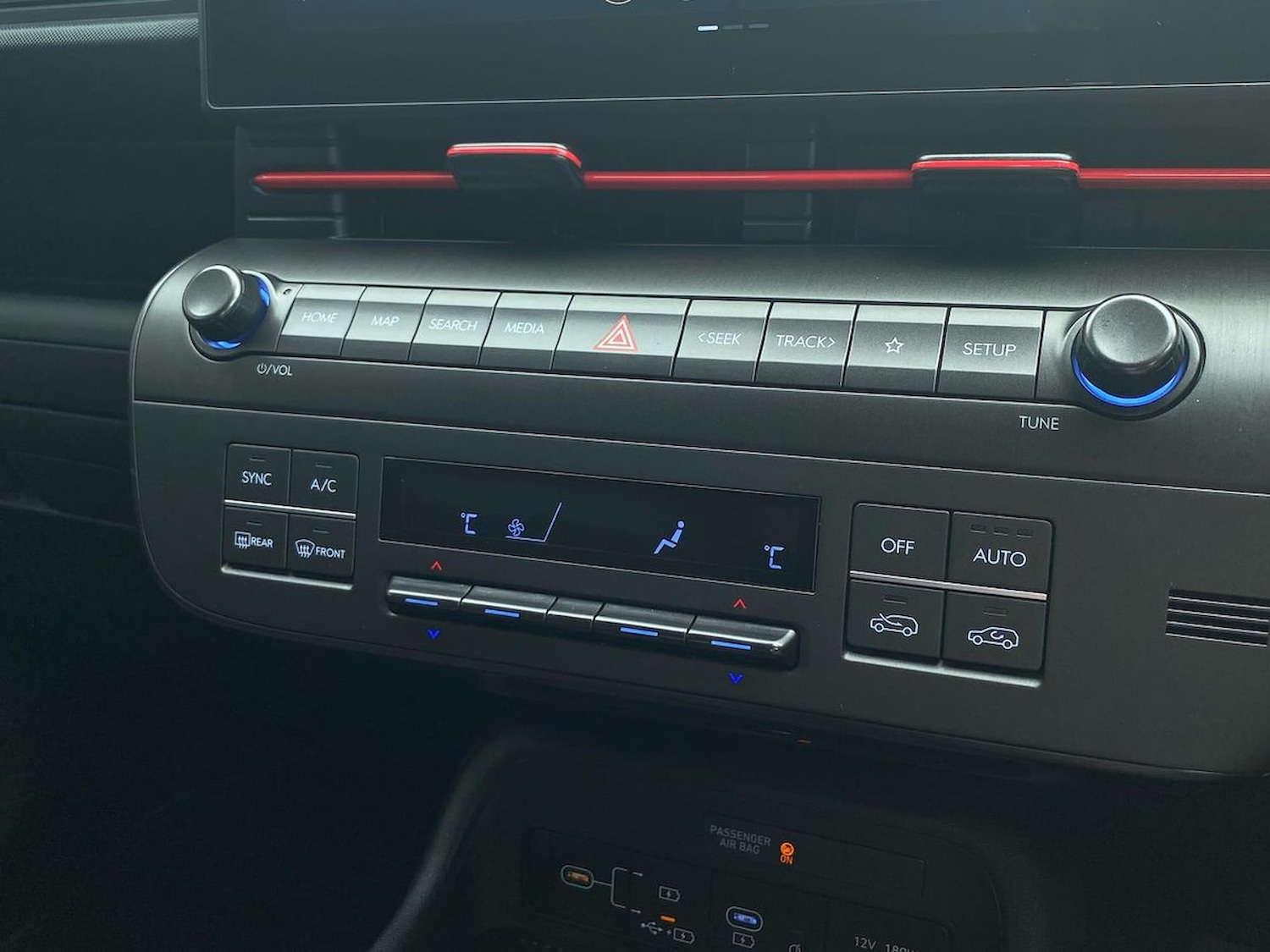 Used Hyundai KONA 2024 for sale - 76107130: Photo 12