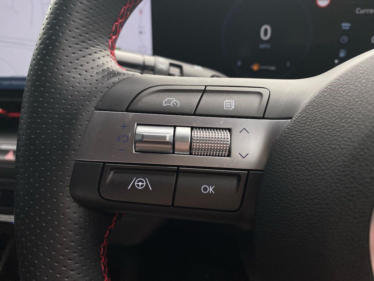 Used Hyundai KONA 2024 for sale - 76107130: Photo 27