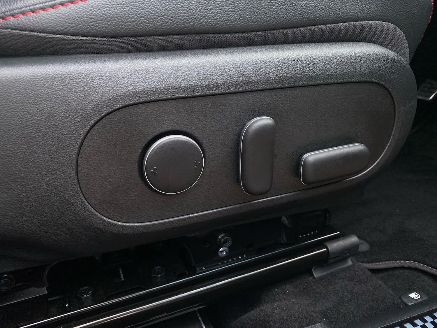 Used Hyundai KONA 2024 for sale - 76107130: Photo 30