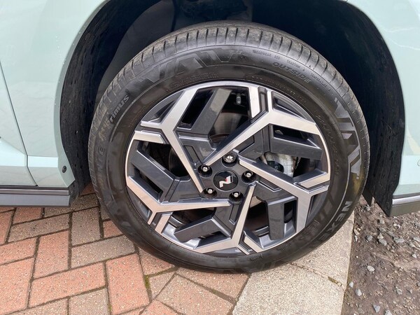 Used Hyundai KONA 2024 for sale - 76107130: Photo 6