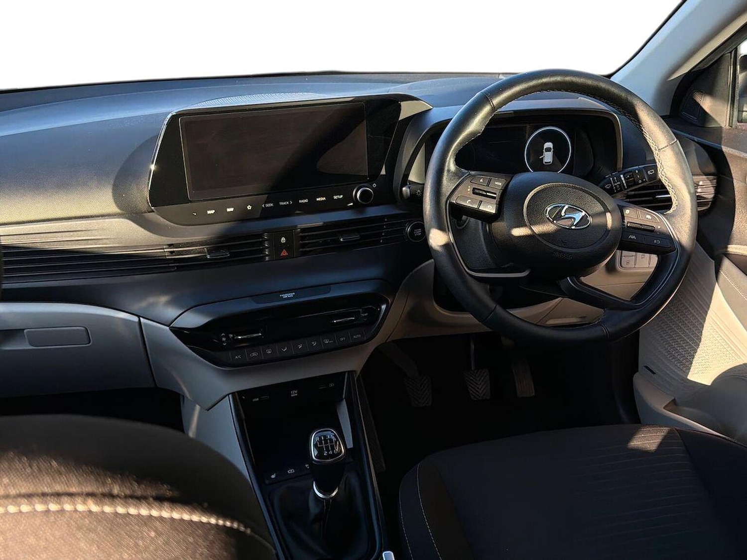 Used Hyundai i20 2023 for sale - 76951247: Photo 8