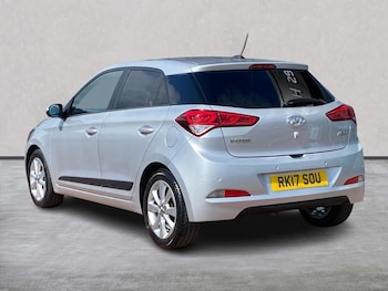 Used Hyundai i20 2017 for sale - 75497840: Photo