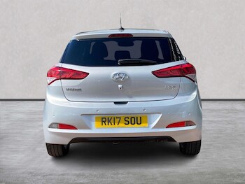 Used Hyundai i20 2017 for sale - 75497840: Photo