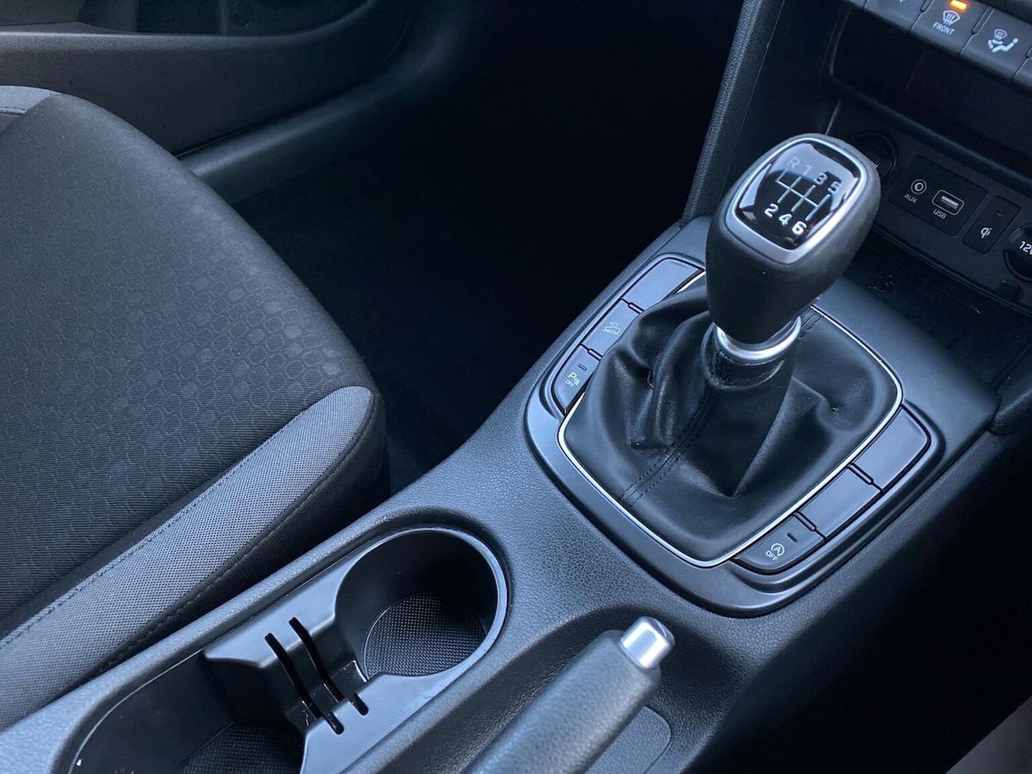 Used Hyundai KONA 2018 for sale - 77073217: Photo 13