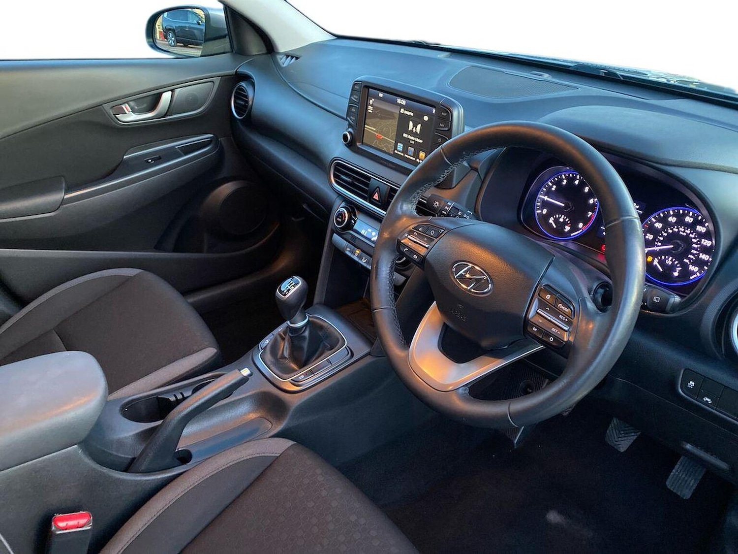 Used Hyundai KONA 2018 for sale - 77073217: Photo 15