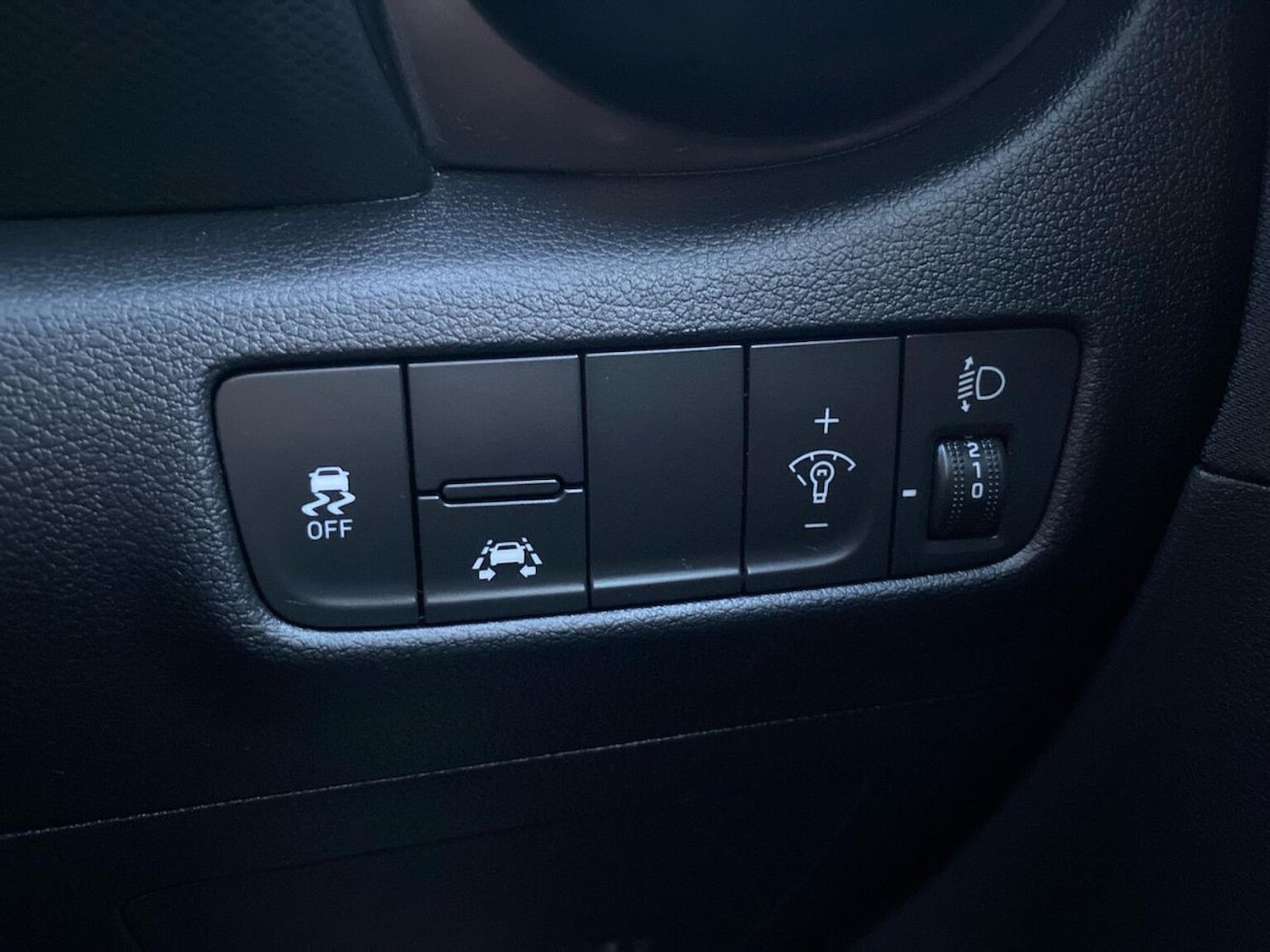 Used Hyundai KONA 2018 for sale - 77073217: Photo 22