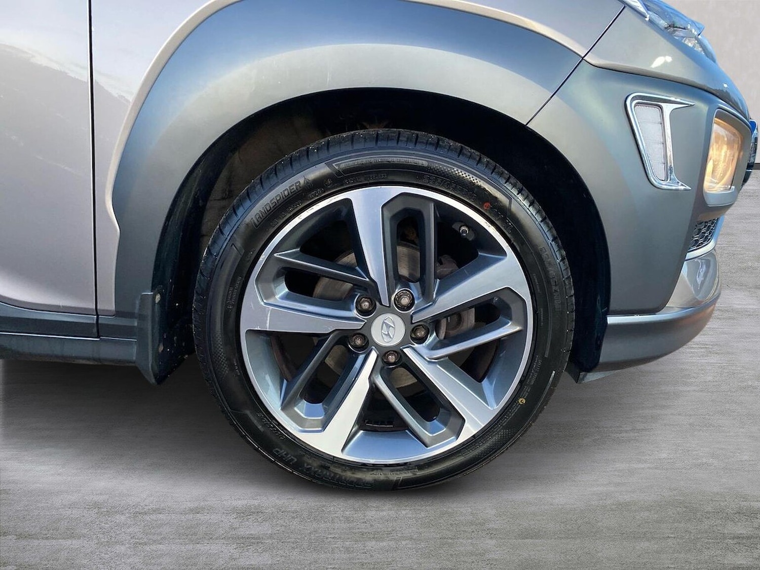 Used Hyundai KONA 2018 for sale - 77073217: Photo 6