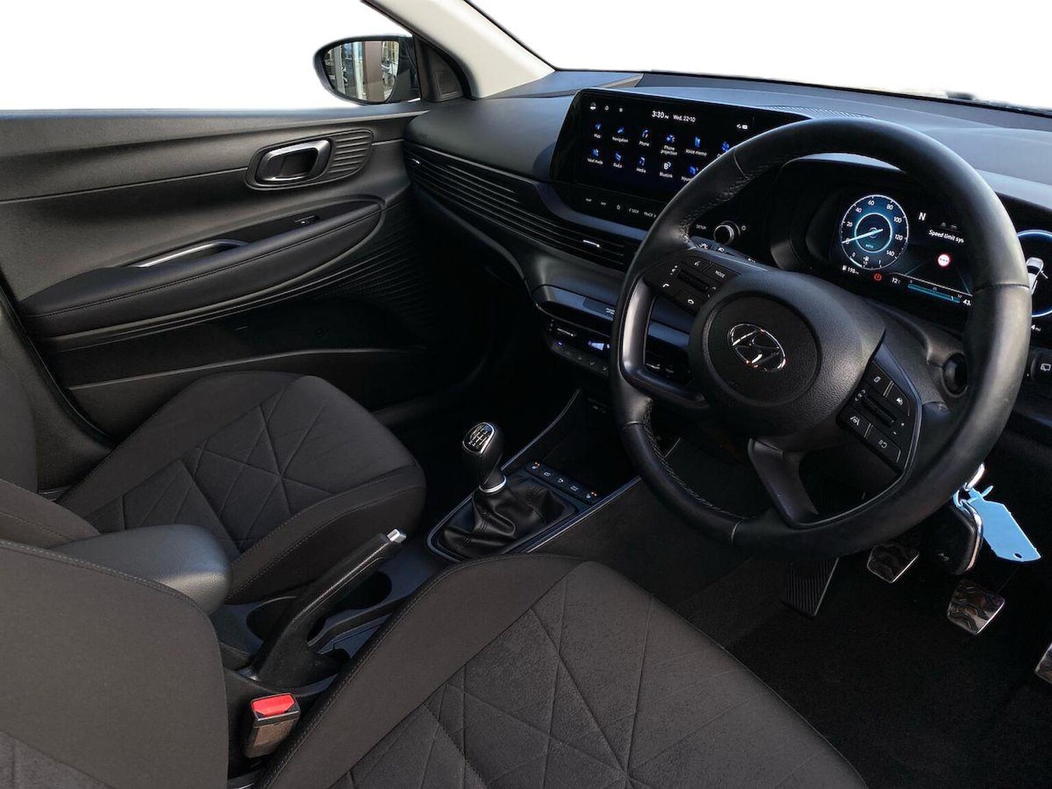 Used Hyundai BAYON 2023 for sale - 76243140: Photo 15