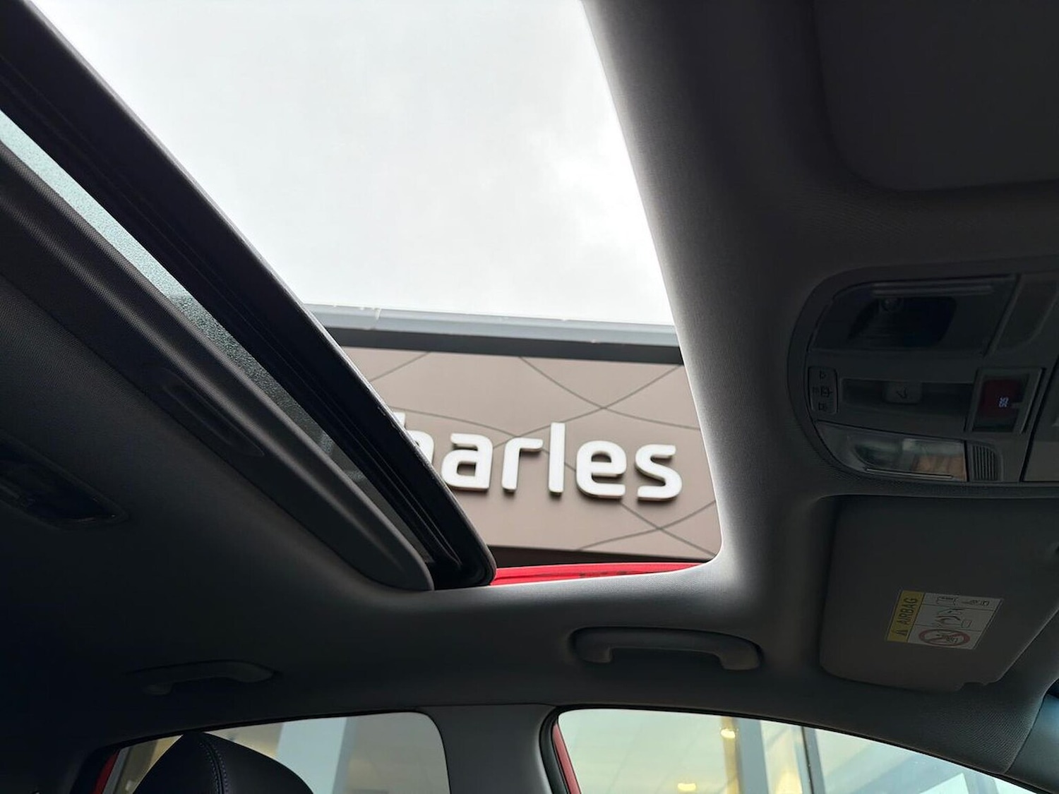 Used Hyundai KONA 2021 for sale - 77916127: Photo 30