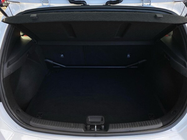 Used Hyundai i30 2022 for sale - 76127215: Photo 17