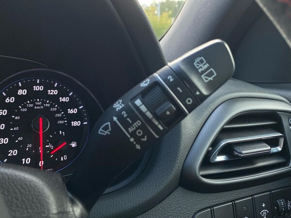 Used Hyundai i30 2022 for sale - 76127215: Photo 30