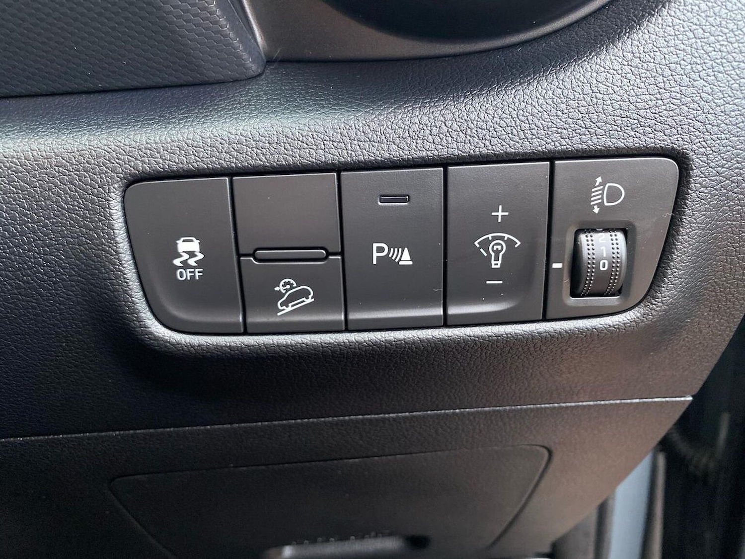 Used Hyundai KONA 2022 for sale - 77080868: Photo 22