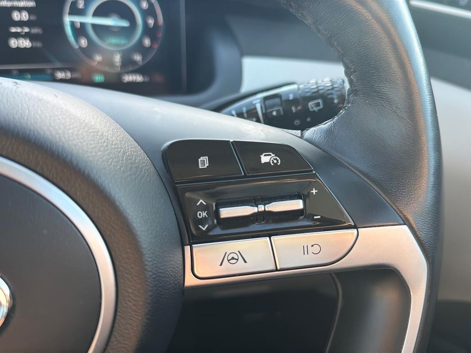 Used Hyundai TUCSON 2023 for sale - 78183060: Photo 28