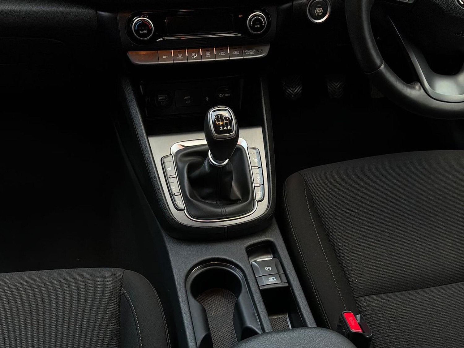 Used Hyundai KONA 2022 for sale - 77635456: Photo 13