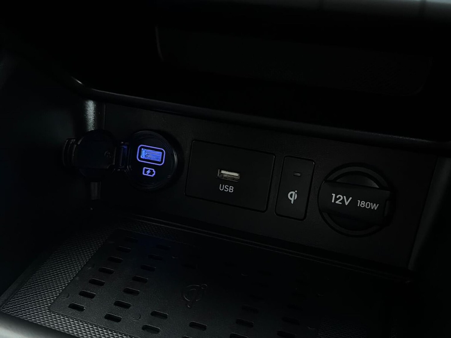 Used Hyundai KONA 2022 for sale - 77635456: Photo 25