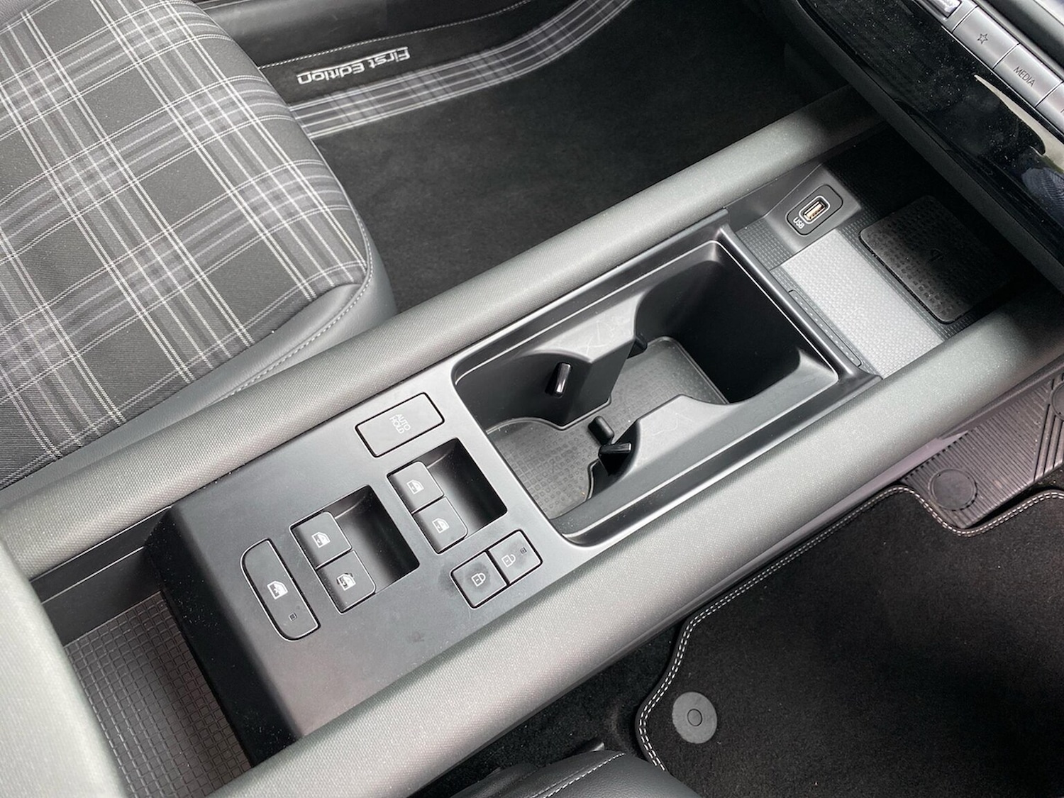 Used Hyundai IONIQ 6 2024 for sale - 77487979: Photo 13