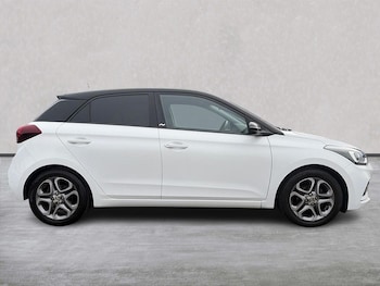 Used Hyundai i20 2019 for sale - 79379850: Photo