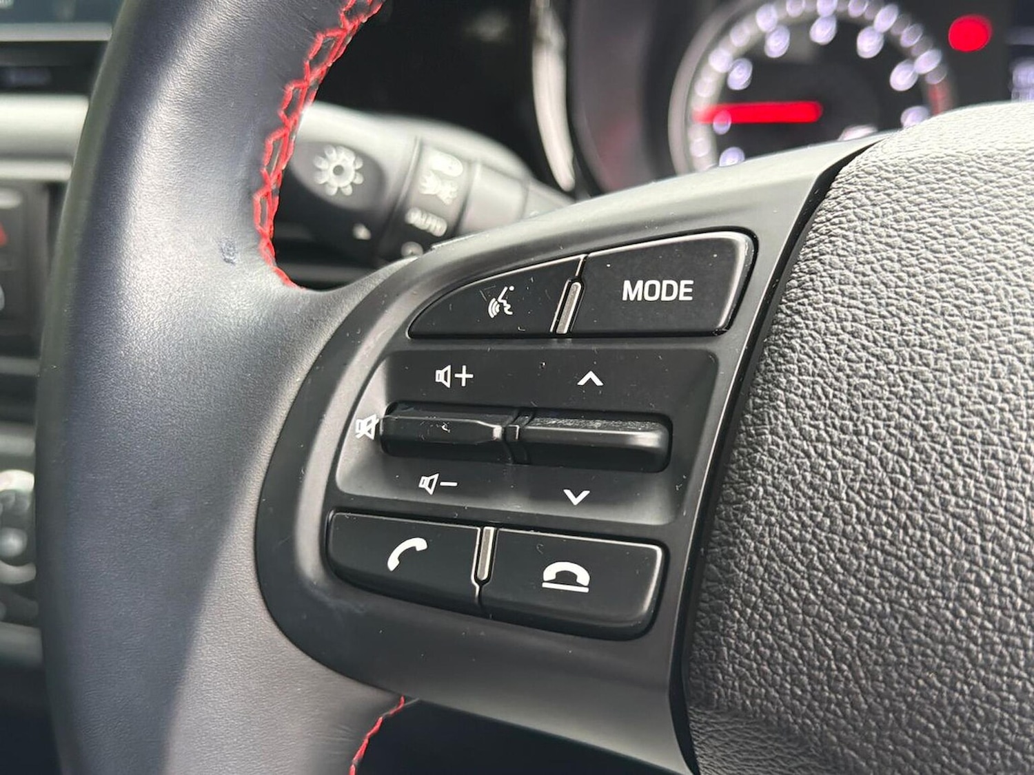 Used Hyundai i10 2022 for sale - 77872173: Photo 26