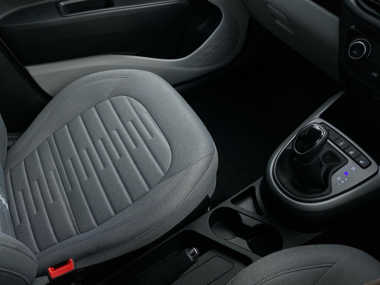 Used Hyundai i10 2022 for sale - 77033424: Photo 13