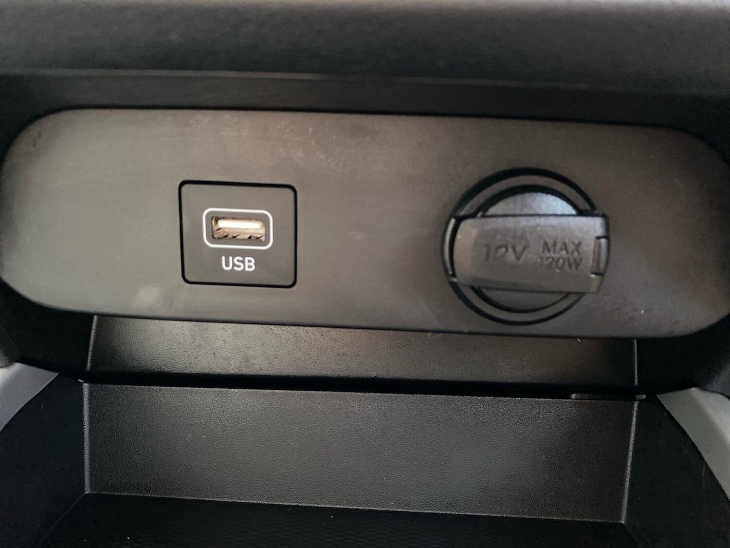 Used Hyundai i10 2022 for sale - 77033424: Photo 24