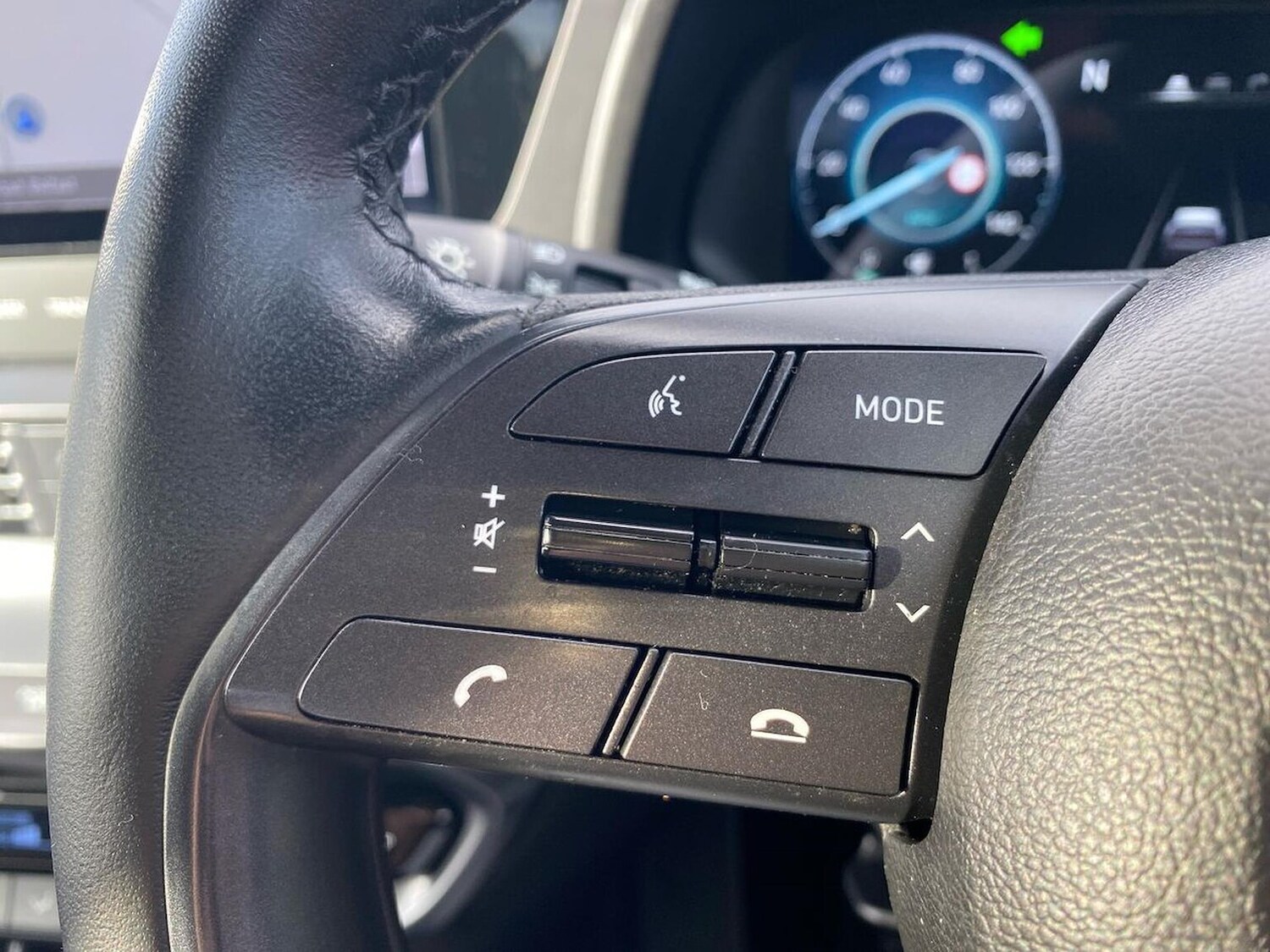 Used Hyundai BAYON 2023 for sale - 76300759: Photo 27