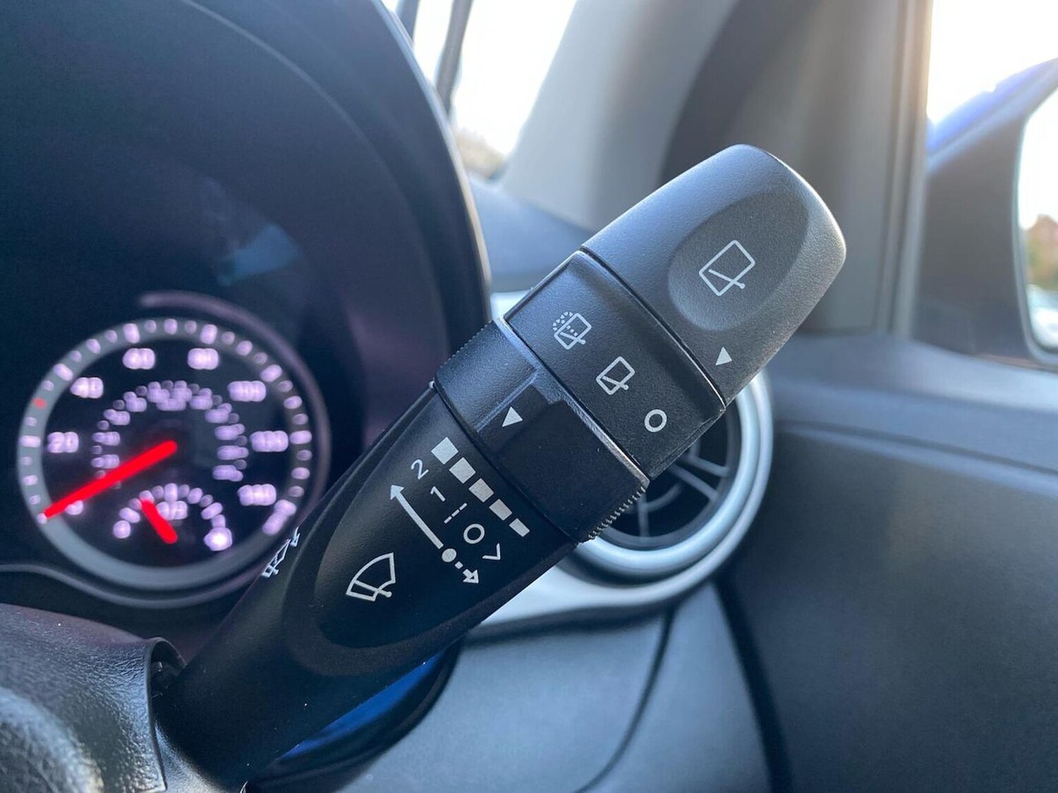 Used Hyundai i10 2022 for sale - 76437254: Photo 27